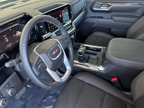 Used 2026 GMC Sierra 1500 Elevation AWD/4WD image 10
