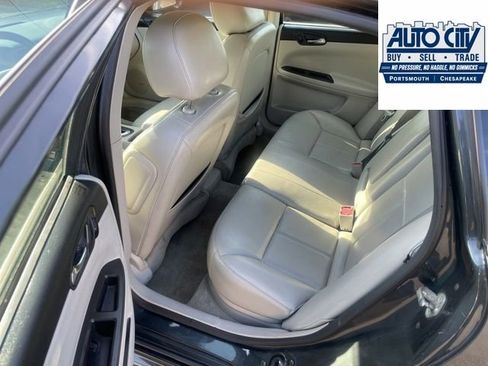 Used 2015 Chevrolet Impala LTZ FWD image 30