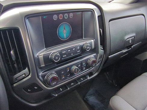 Used 2018 Chevrolet Silverado 1500 LT w/ All Star Edition image 12