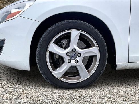 Used 2012 Volvo S60 T5 image 8