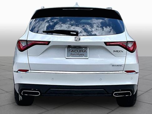Certified 2023 Acura MDX SH-AWD w/ Advance Package image 5