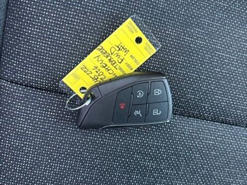 New 2026 Chevrolet Traverse LT w/ Sun and Wheel Package image 25