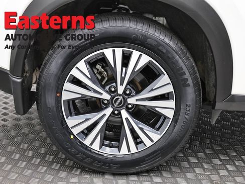 Used 2023 Nissan Rogue SV w/ SV Premium B Package AWD/4WD image 61