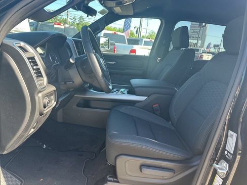New 2026 RAM 1500 Express AWD/4WD image 10