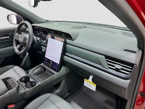 New 2026 GMC Terrain AT4 w/ Convenience Package III image 31