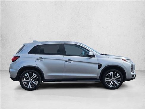 Used 2024 Mitsubishi Outlander Sport AWD image 4