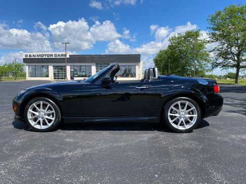 Used 2012 MAZDA MX-5 Miata Grand Touring w/ Premium Pkg RWD image 15