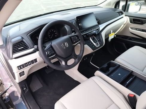 New 2026 Honda Odyssey EX-L image 9