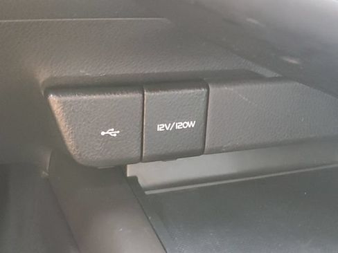 Used 2024 Toyota Camry SE FWD image 30