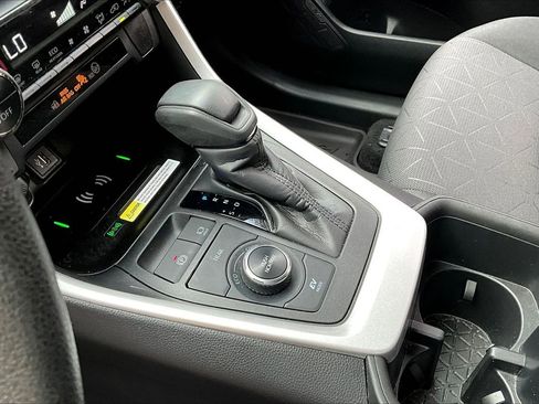 Used 2024 Toyota RAV4 XLE w/ Convenience Package image 15