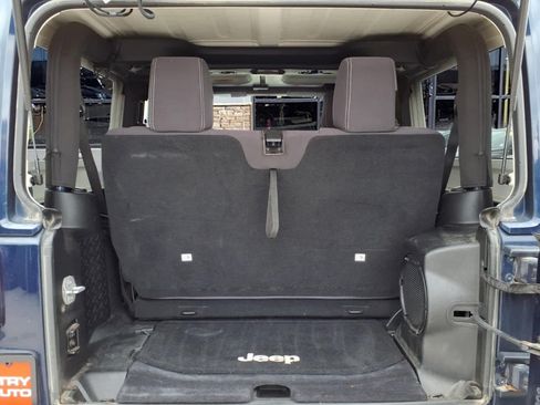 Used 2013 Jeep Wrangler Sahara w/ Connectivity Group AWD/4WD image 6