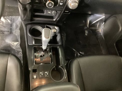 Used 2021 Toyota 4Runner TRD Off-Road Premium w/ Moonroof Package AWD/4WD image 16