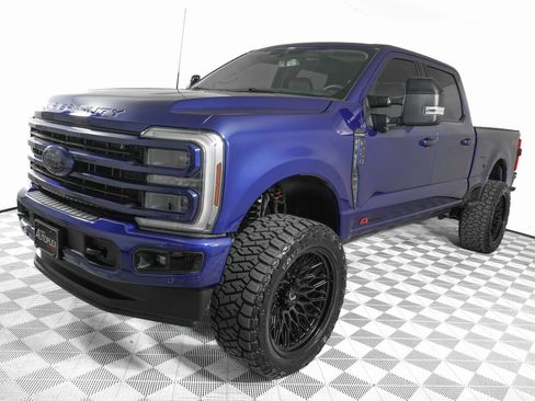 Used 2026 Ford F250 Platinum w/ Platinum Plus Package image 10