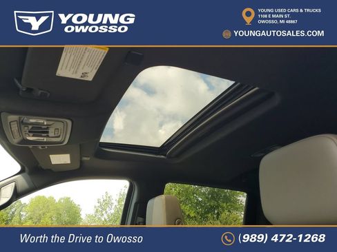 Used 2025 Chevrolet Silverado 1500 ZR2 w/ Technology Package AWD/4WD image 9