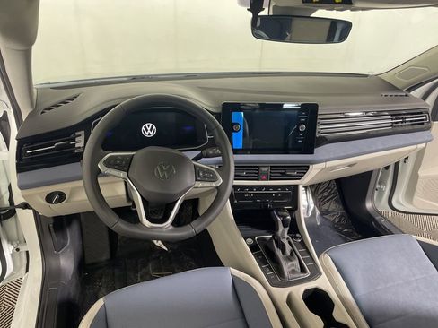 New 2026 Volkswagen Jetta SE image 8