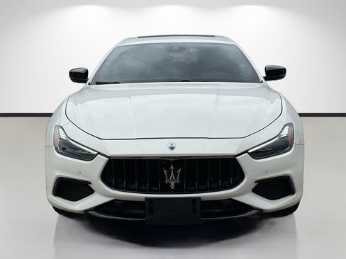 Used 2022 Maserati Ghibli Modena Q4 AWD/4WD image 8