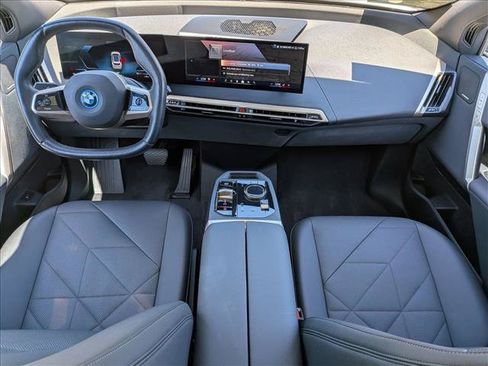 Used 2024 BMW iX xDrive50 w/ Sport Package AWD/4WD image 19