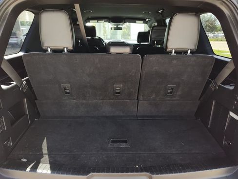 Used 2020 Ford Expedition Limited RWD image 10