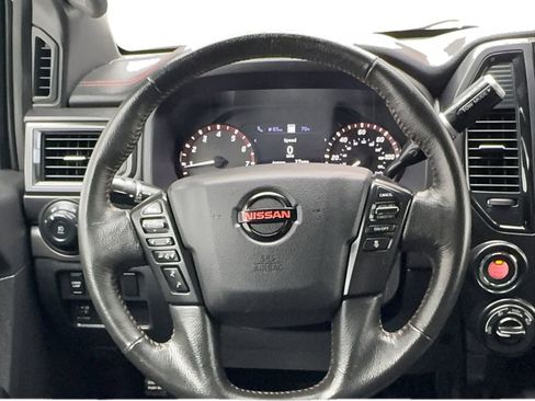 Used 2021 Nissan Titan PRO-4X AWD/4WD image 43