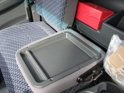 New 2024 Chevrolet Low Cab Forward 4500 XD image 31