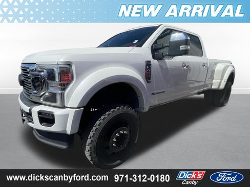 Used 2020 Ford F450 Platinum w/ FX4 Off-Road Package AWD/4WD image 1