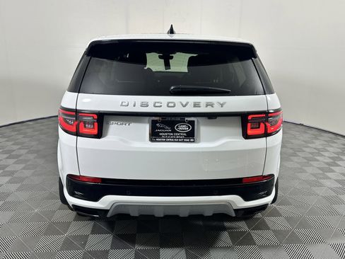 Certified 2025 Land Rover Discovery Sport S image 8