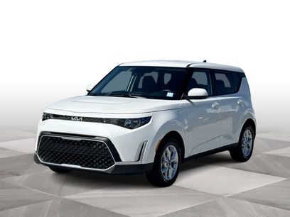 Used 2025 Kia Soul LX