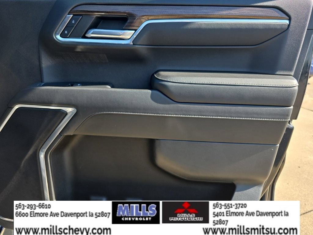 Used 2023 Chevrolet Silverado 1500 RST w/ Redline Edition AWD/4WD image 20