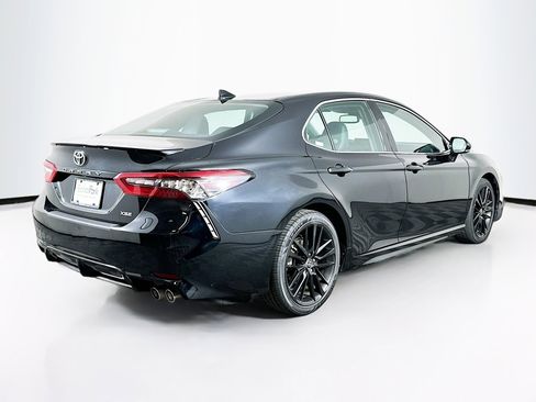 Used 2023 Toyota Camry XSE FWD image 9