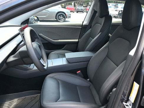 Used 2025 Tesla Model 3 Long Range RWD image 13