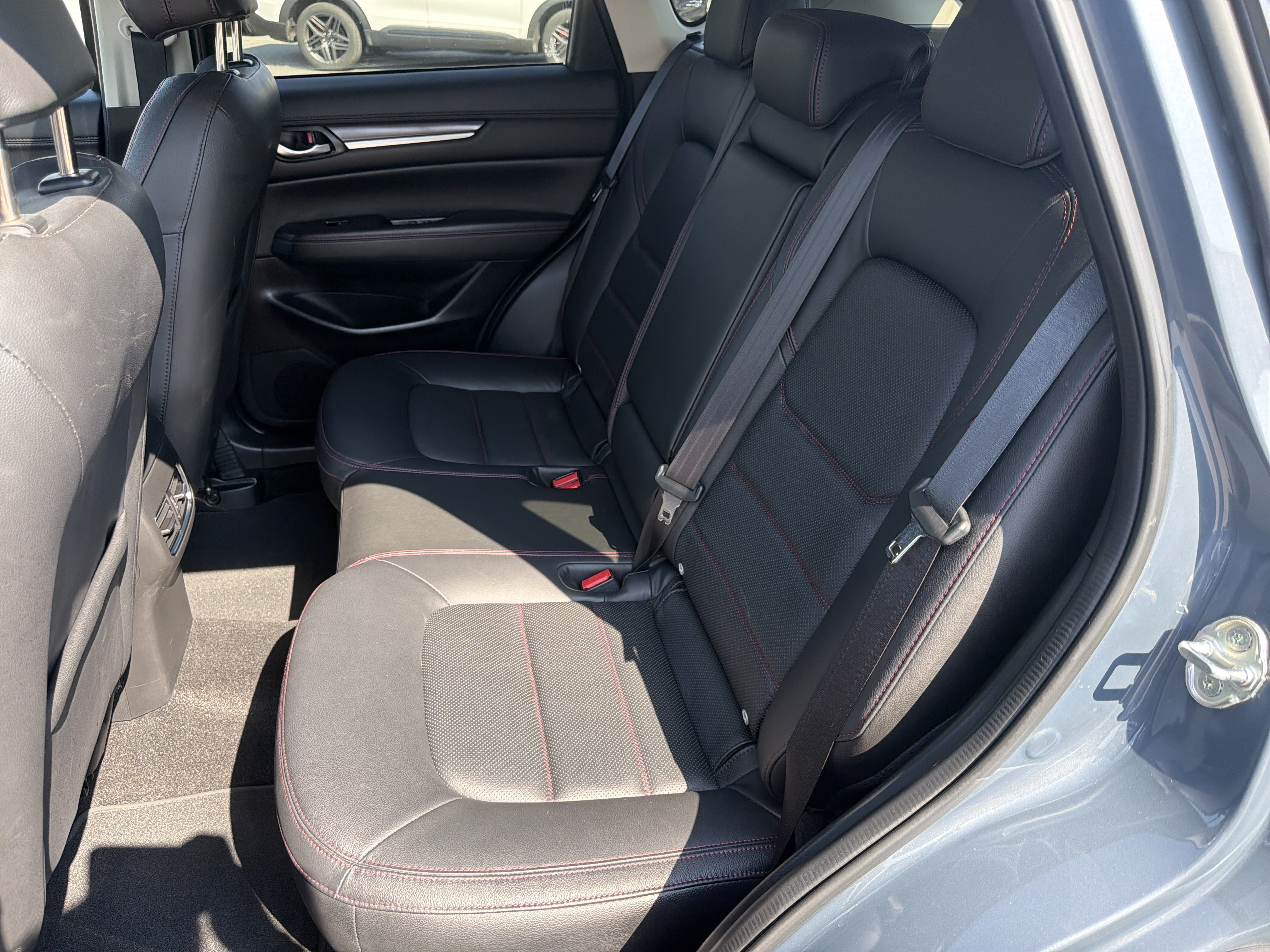 Used 2025 MAZDA CX-5 Carbon Edition AWD/4WD image 22
