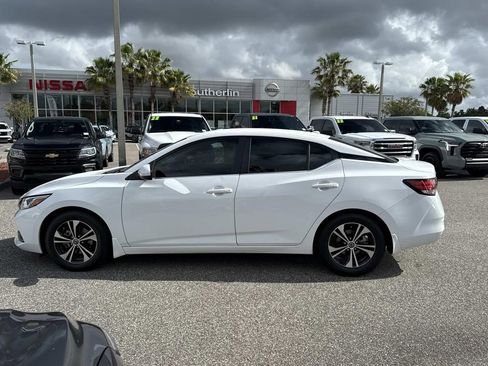 Certified 2021 Nissan Sentra SV FWD image 7