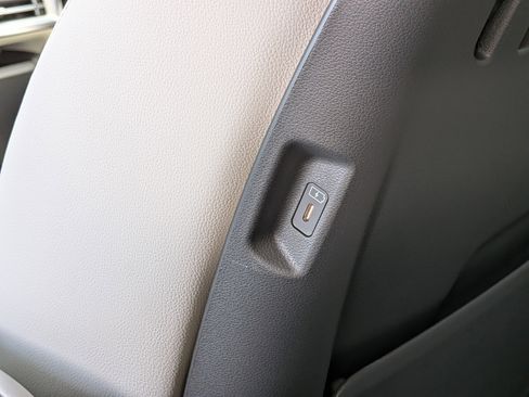 New 2026 Hyundai Santa Fe Limited image 16