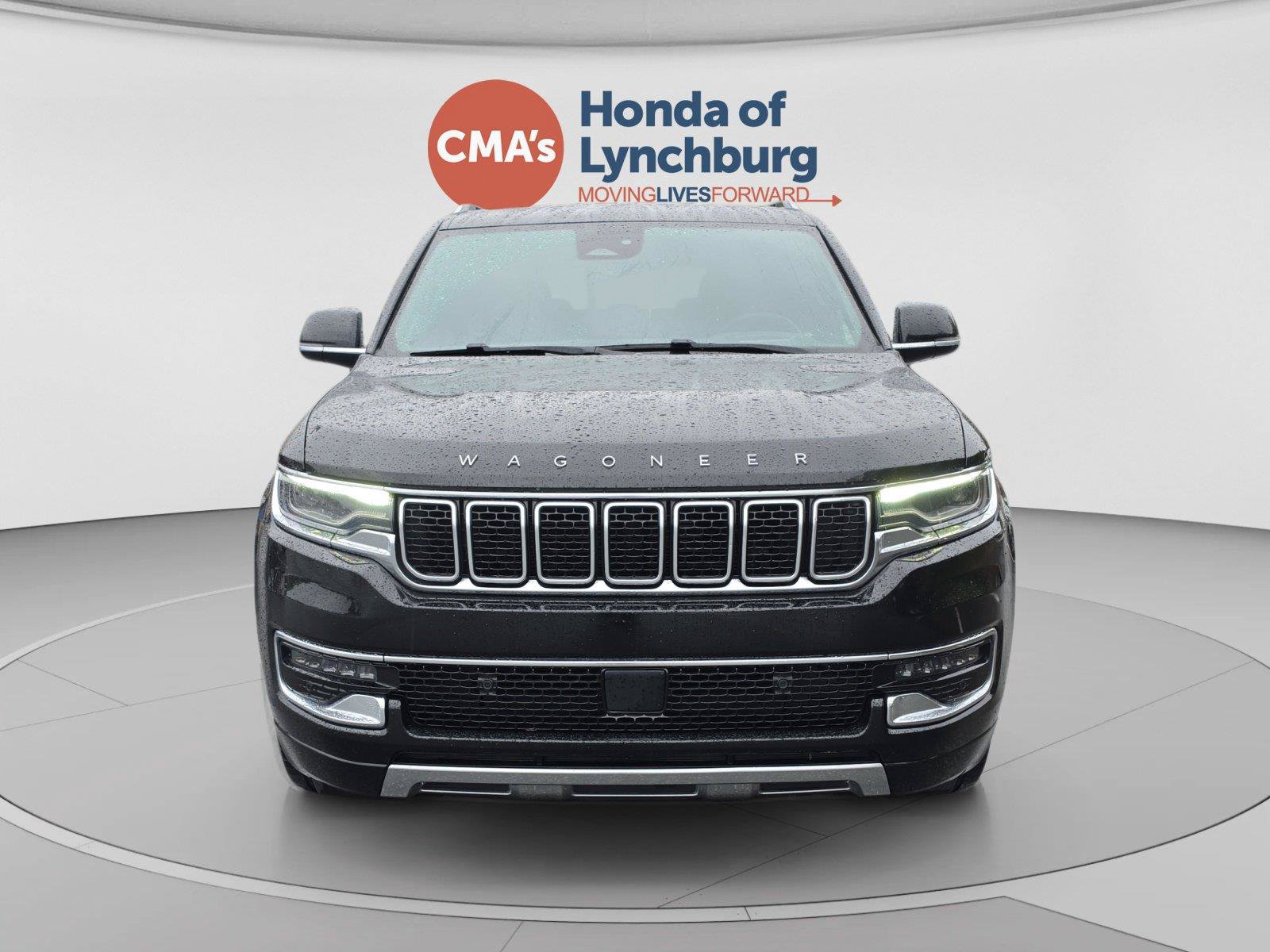 Used 2024 Jeep Wagoneer Series III AWD/4WD image 8