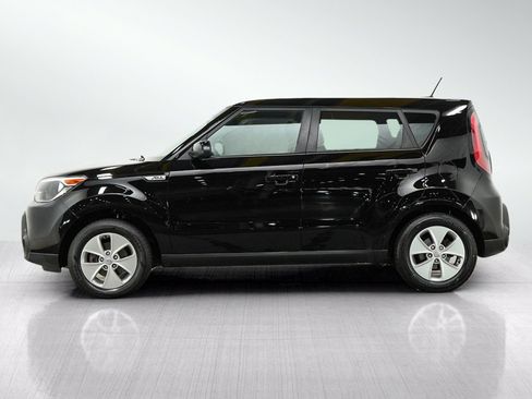 Used 2015 Kia Soul FWD image 2