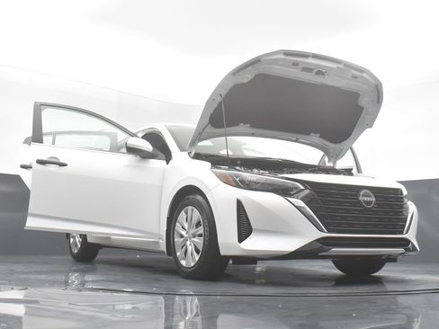 New 2025 Nissan Sentra S image 35