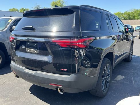 Used 2023 Chevrolet Traverse RS w/ LPO, Floor Liner Package AWD/4WD image 3