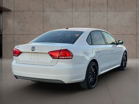 Used 2012 Volkswagen Passat 2.5 S FWD image 4