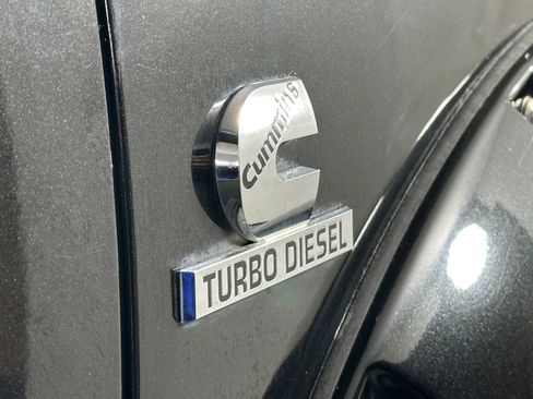 Used 2011 RAM 3500 SLT w/ Technology Group image 15