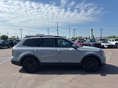 Used 2024 Kia Telluride EX X-Line AWD/4WD image 4