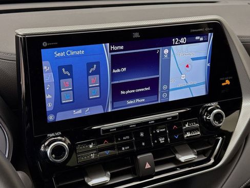 Used 2022 Toyota Highlander Platinum image 15