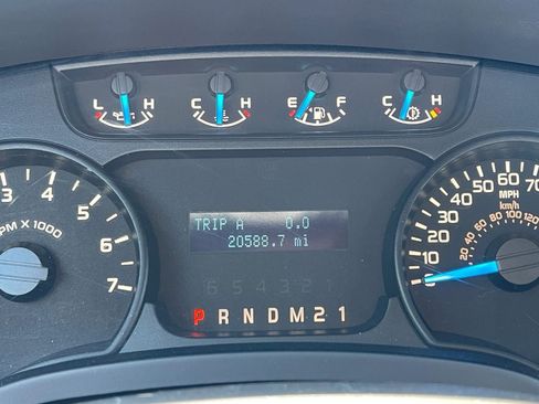 Used 2013 Ford F150 XL w/ Mid Equipment Group RWD image 23