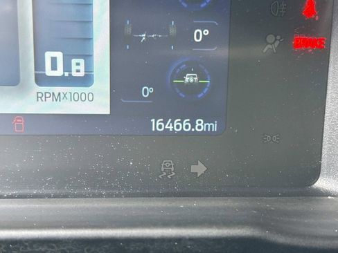 Used 2022 Ford Bronco 2-Door w/ Sasquatch Package AWD/4WD image 31