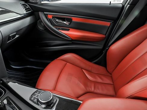 Used 2018 BMW M3 RWD image 36