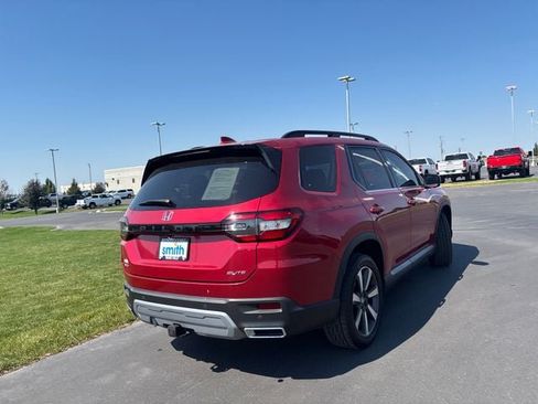 Certified 2023 Honda Pilot Elite image 3