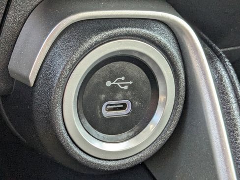 Used 2025 Toyota Grand Highlander AWD Hybrid image 29