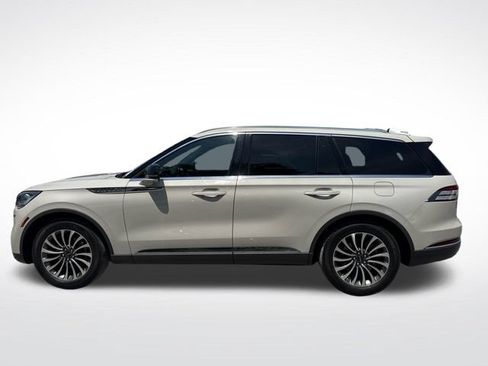 Used 2022 Lincoln Aviator Reserve w/ Elements Package Plus RWD image 2