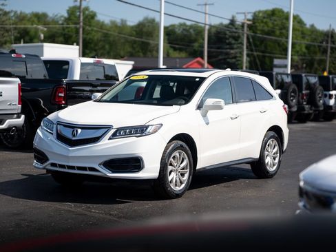 Used 2018 Acura RDX AWD image 2