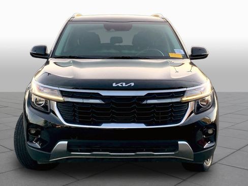 Used 2024 Kia Seltos EX FWD image 4