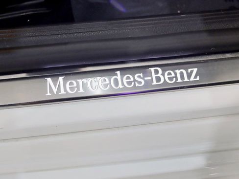 Used 2022 Mercedes-Benz C 300 C 300 image 14